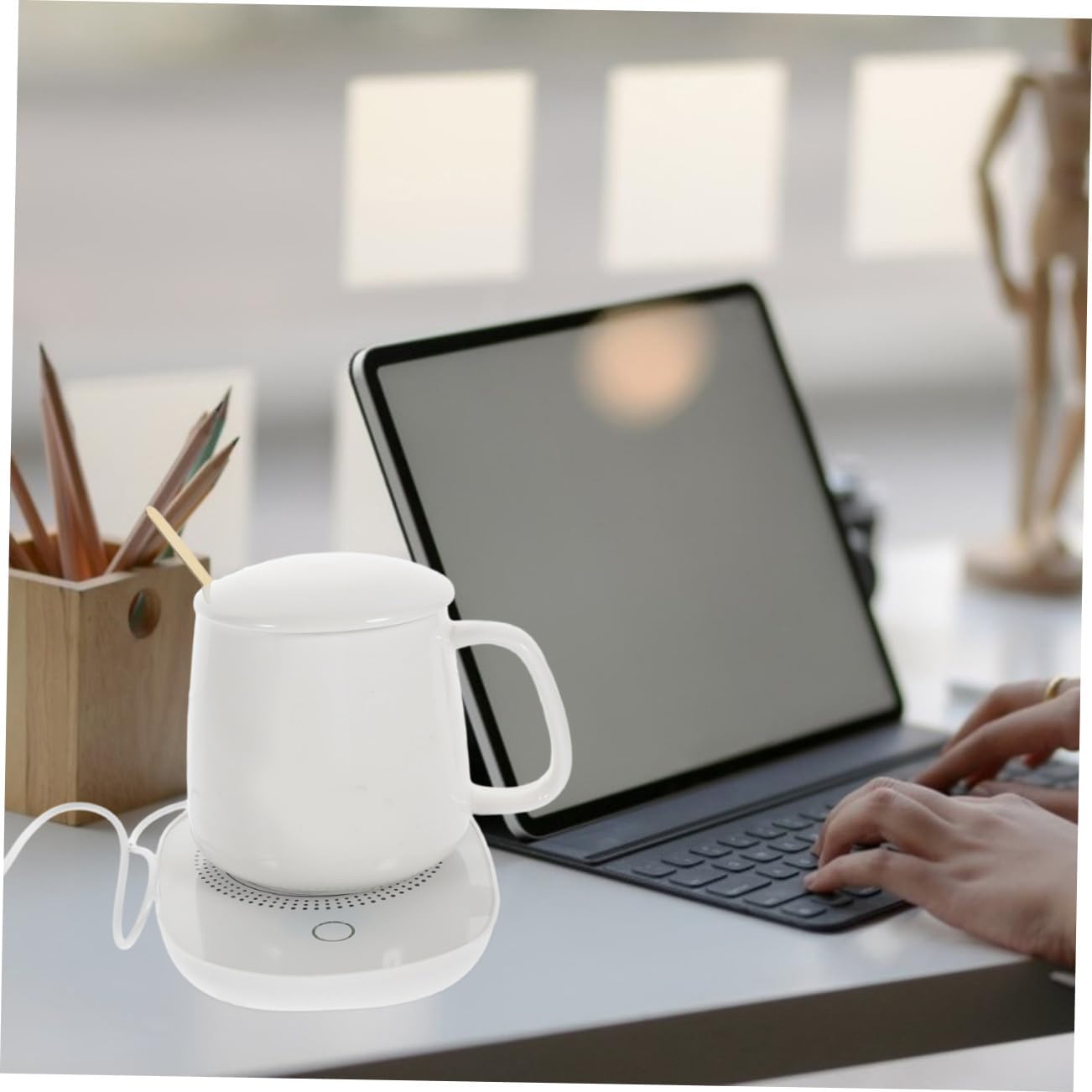 Zerodeko USB Thermostat Mug Warmer Beverage Heater with Gravity Sensor 55℃ Temperature Control Milk and Coffee Cup Warmer for Office and Use in Beige