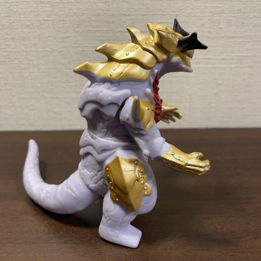 Amazon.co.jp: ウルトラ怪獣 DXベリアル融合獣 サンダーキラー ソフビ