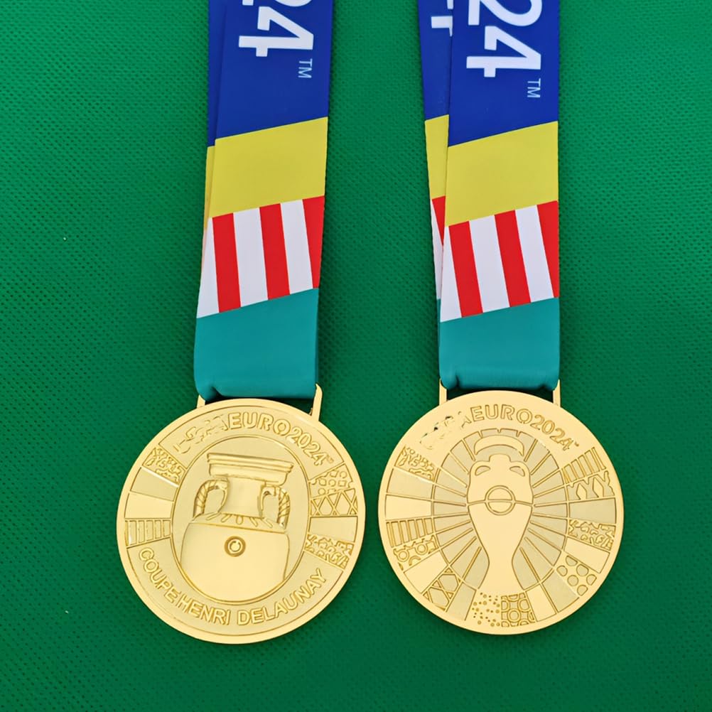 2024 Medaglia Campione di Calcio Oro 5 cm con Nastro, Medaglia Trofeo Calcio Souvenir per Tifosi, Regalo per Amanti del Calcio, Decorazione Collezione Sportiva