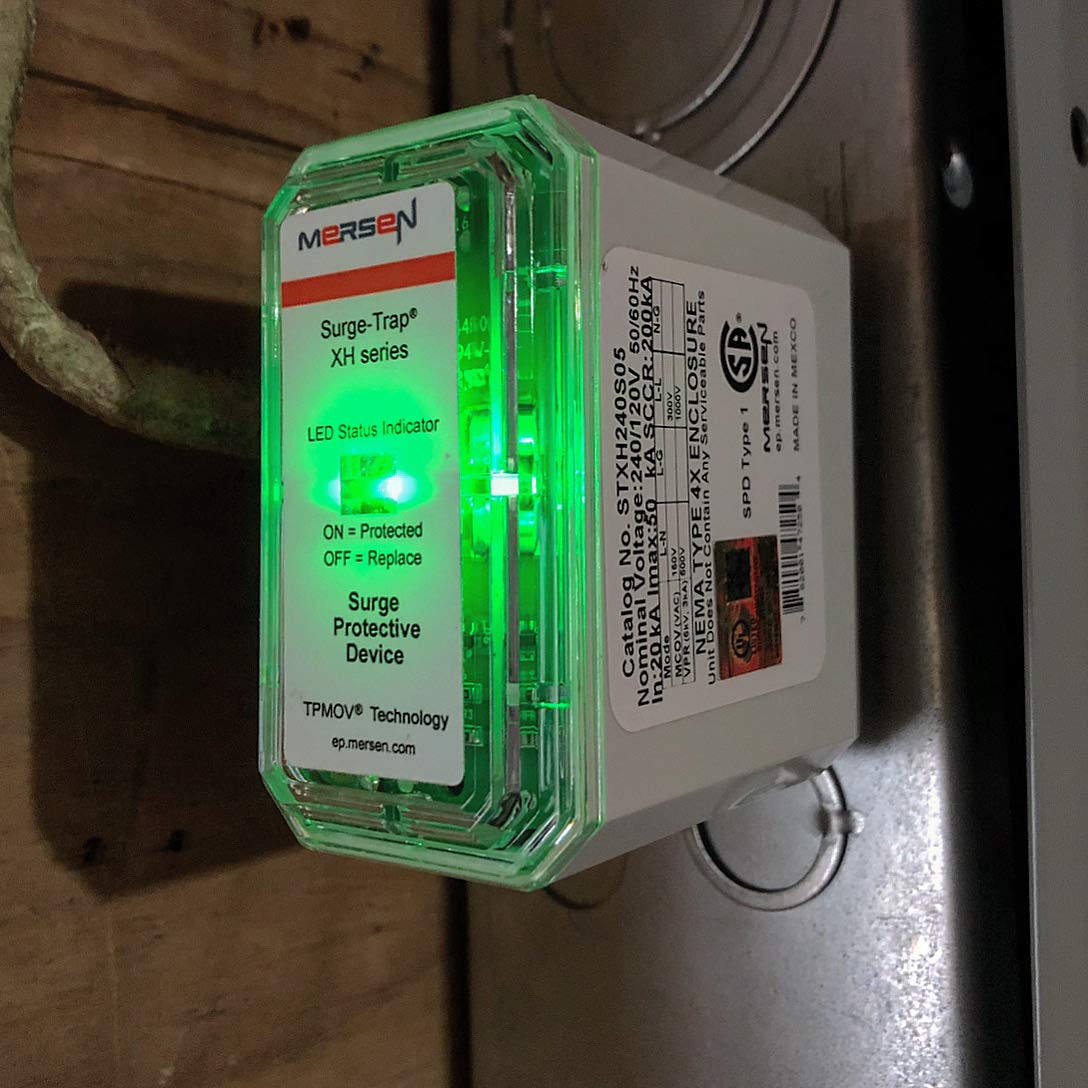 Mersen STXH240S05 Split Phase Residential Surge, Grey