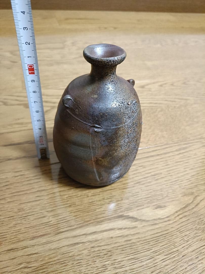 Amazon｜備前焼 花瓶一輪挿し (説明書付き)｜花立・華瓶 オンライン通販