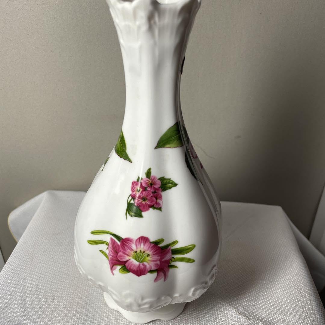 Amazon.co.jp: エインズレイ Aynsley 花瓶 置物 インテリア : Hobbies