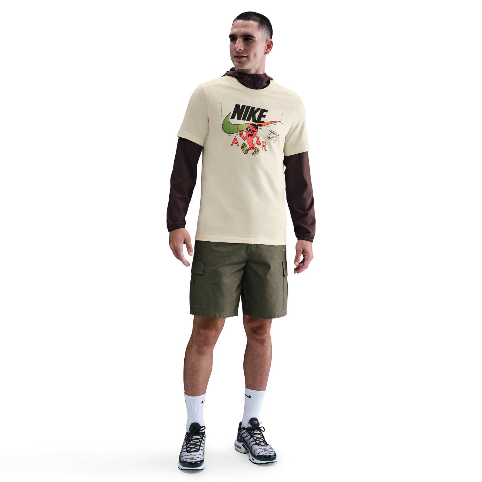 Nike Sportswear - Maglietta Sole Food HQ9258