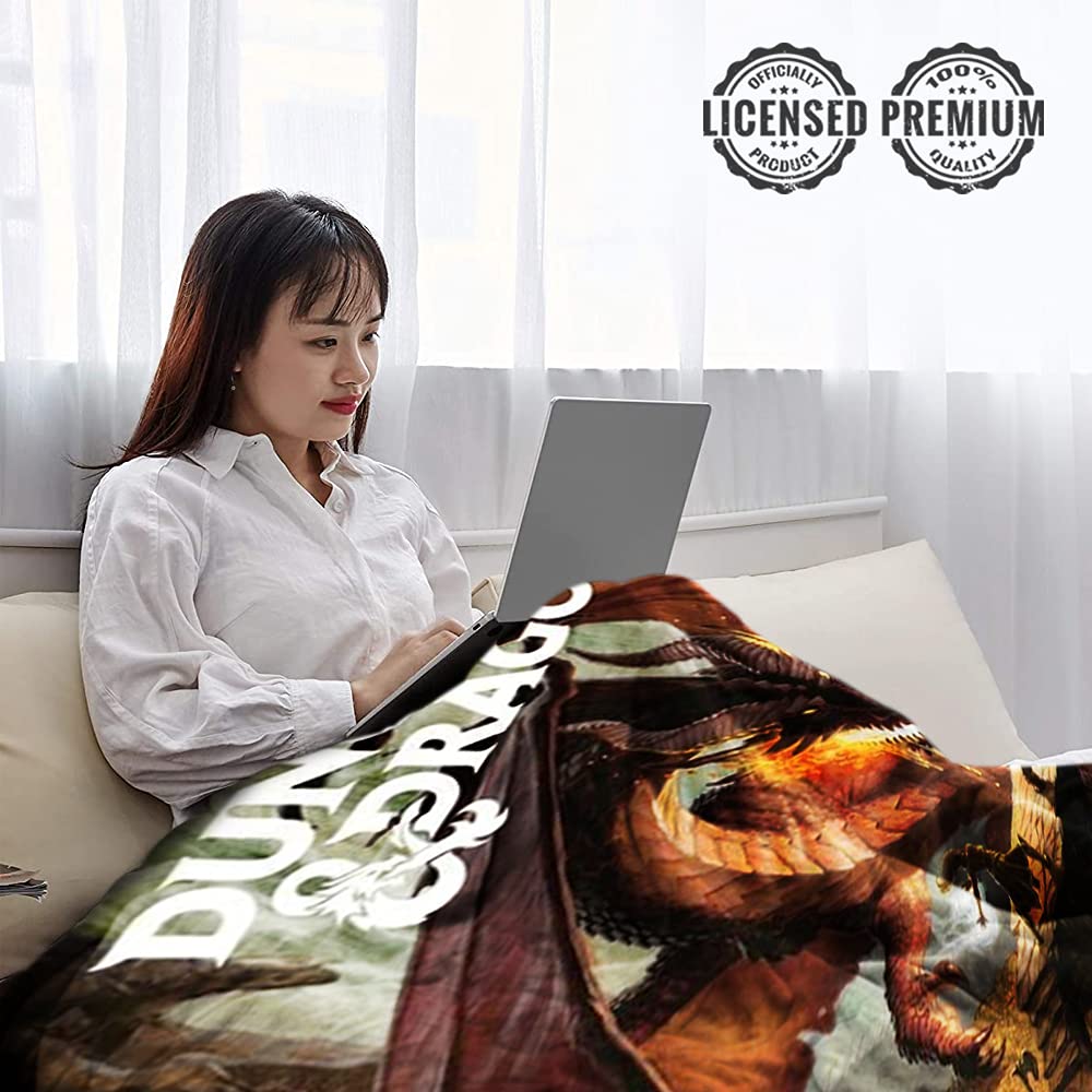 Ultra-gemütliche D&D Fleece-Decke Mit Logo – Fantasy-Comfort Für Echte Abenteurer