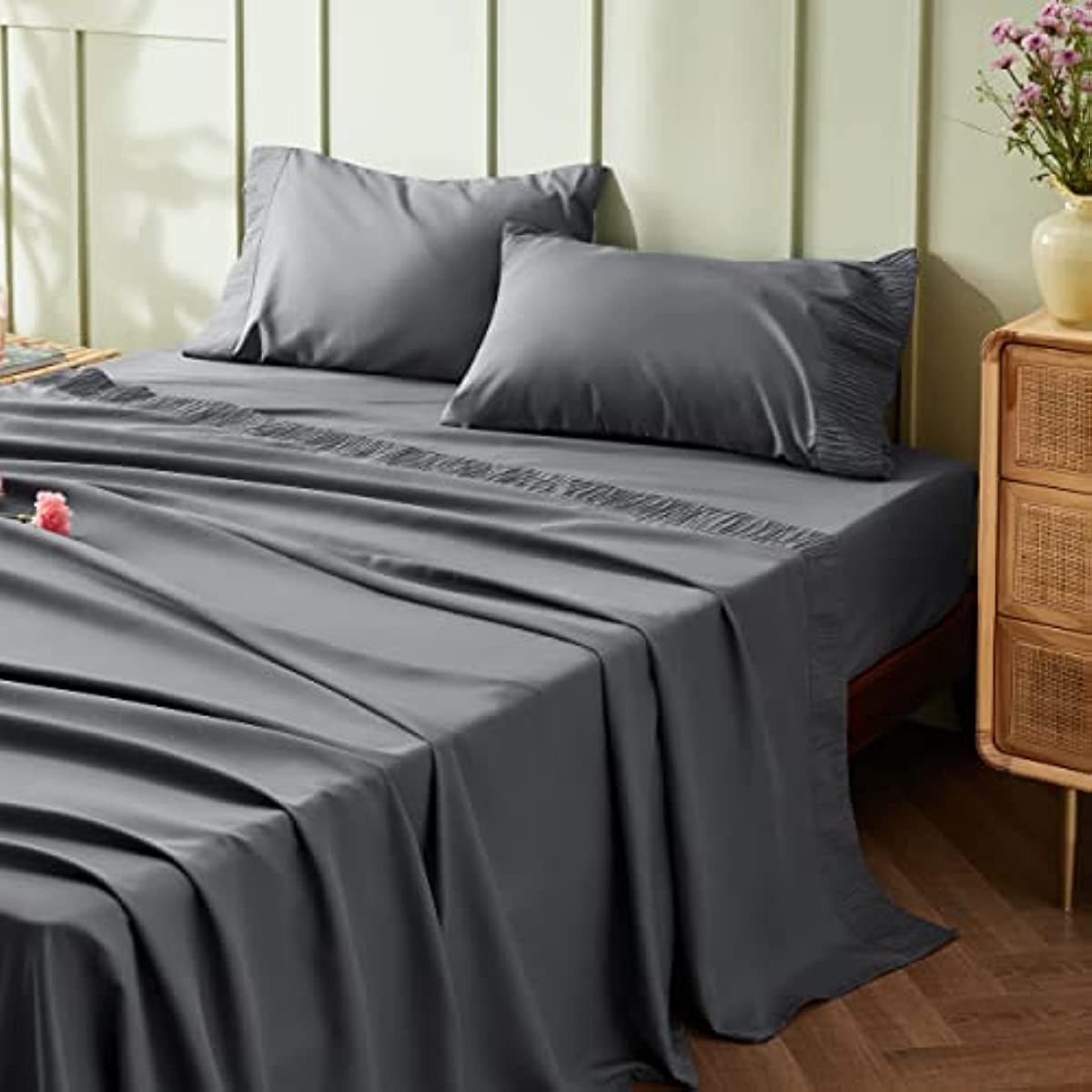 Queen Sheet Set - Soft 1800 Sheets for Queen Size Bed 4 Pieces Hotel Luxury Grey Queen Sheets