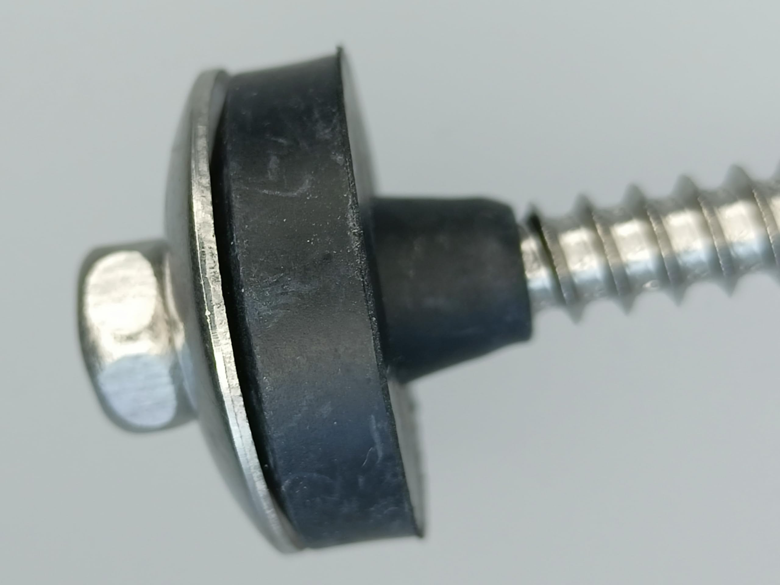 100 Stk. Spezial-Edelstahl-Schrauben PID Typ A für Holzunterkonstruktion mit Spitze D 6,5x 64mm incl. großer Edelstahl-Unterlegscheibe U25 und weichmacherfreier EPDM-Pilzdichtung