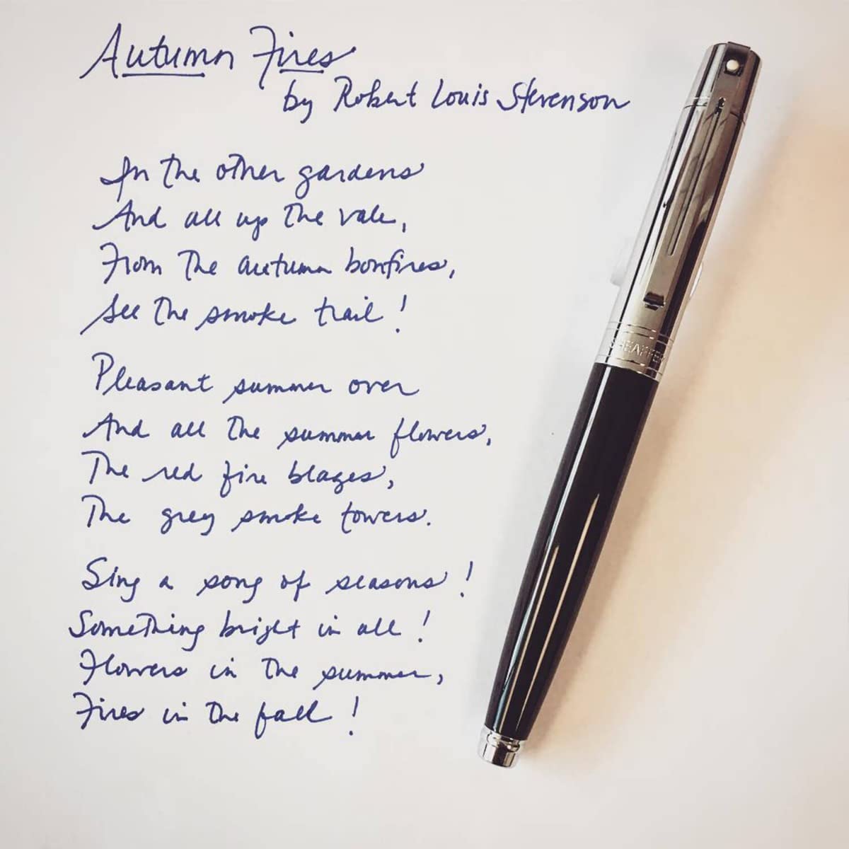 Sheaffer 9325-0 pióro wieczne 300 Glossy Black ze złotym wykończeniem