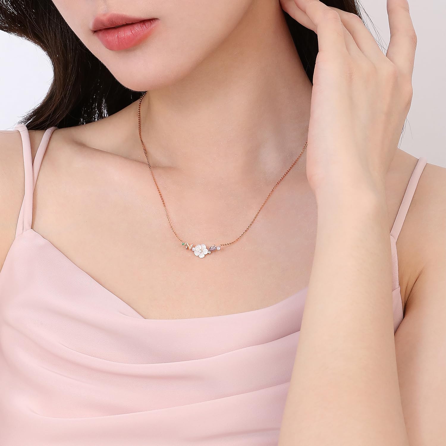 Meissa Dainty Flower Pendant Necklace for Women Girls 925 Sterling Silver Floral Charm Necklace Handmade Hypoallergenic Neckalce Anniversay Gifts