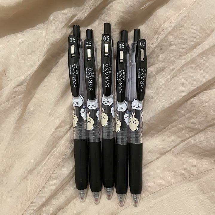 Amazon.co.jp: サラサクリップ SARASA ちいかわ 黒ボールペン 5