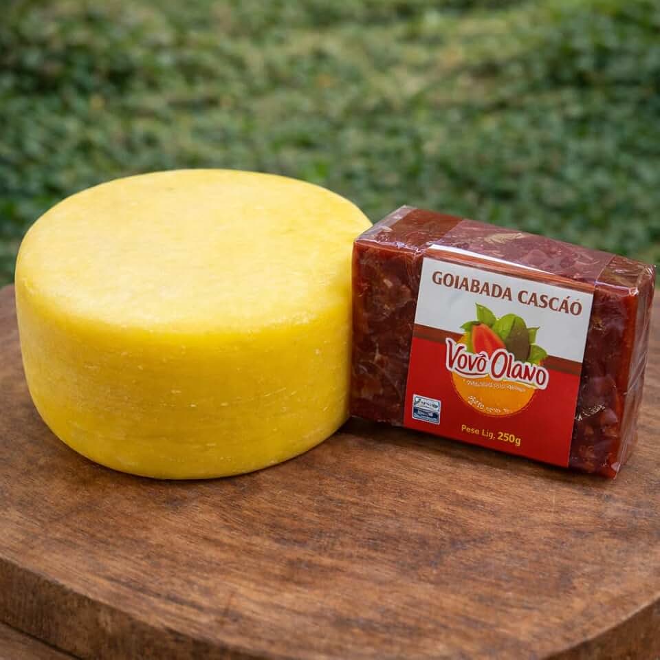 Kit Queijo Meia Cura Artesanal 700g + Goiabada Cascão 250g Vovô Olavo – Combo Caseiro, Sabor da Roça, Sem Conservantes, Ideal para Romeu e Julieta, Café da Manhã ou Presente