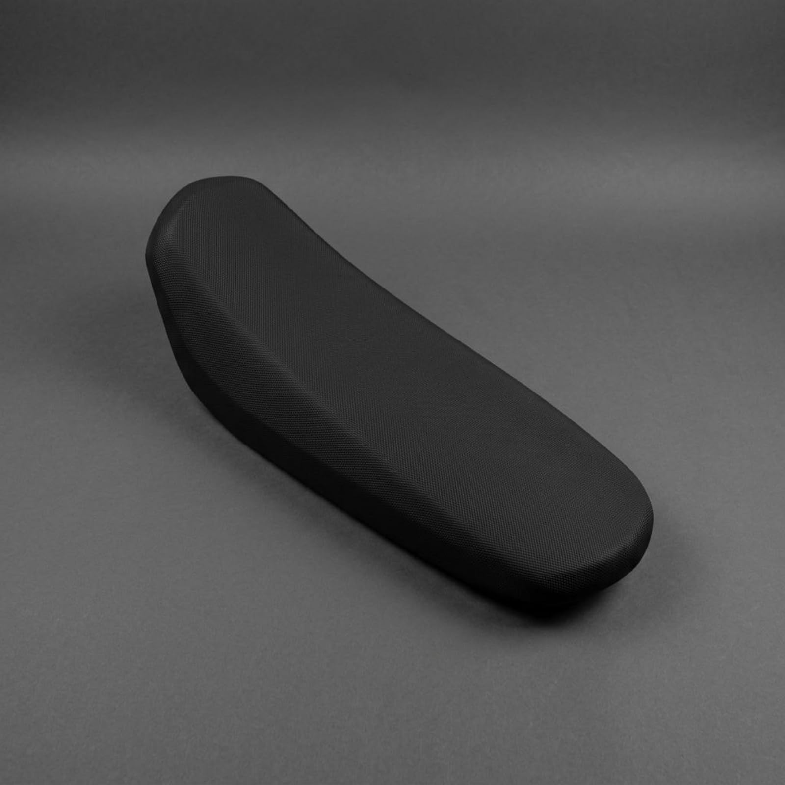 Housse de Selle Housse Siège Couvre Selle Coussin Selle Rembourrage Confort Forme Contournée Finition Cousue Surface Aspect Cuir Étanche Compatible S, Noir, Matelassé Losanges
