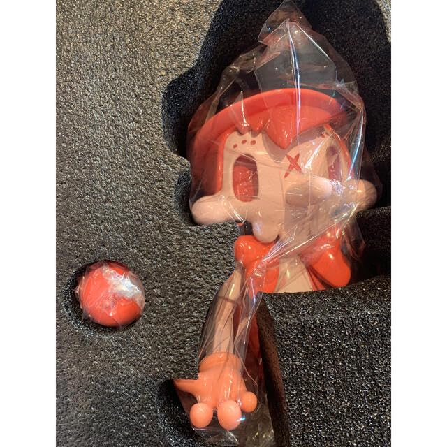 SKULLTOONS THE PINO』299体限定 ピンクVer. 35CM