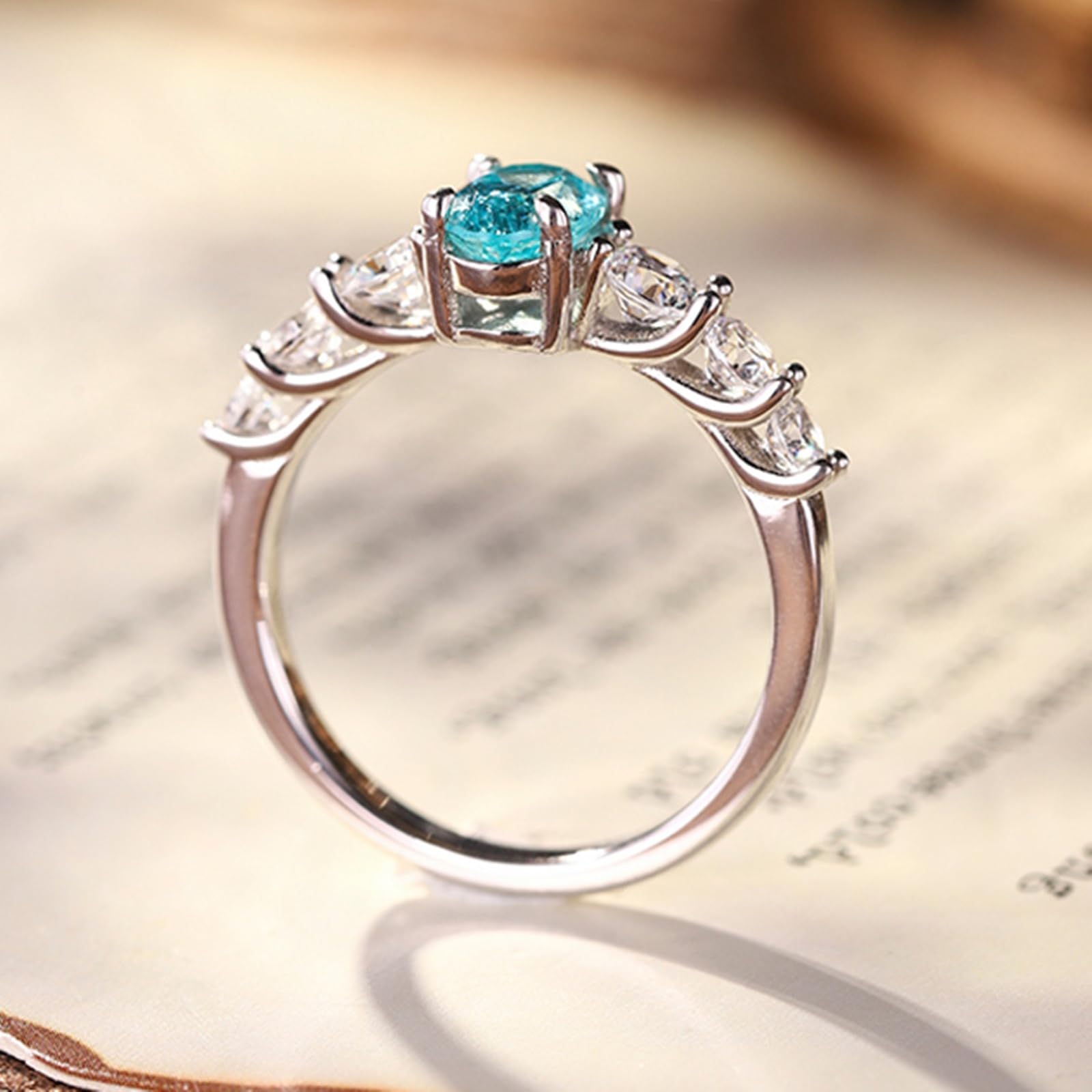 Ehering Weissgold 750 mit En Eleganter, ovaler Laborturmalin (1,2 ct) mit vier Krappen und rundem Moissanit, Eheringe Frauen Gold für Freundin Größe 47 (15.0)-65 (20.7)| 9K 14K 18K Weißgold