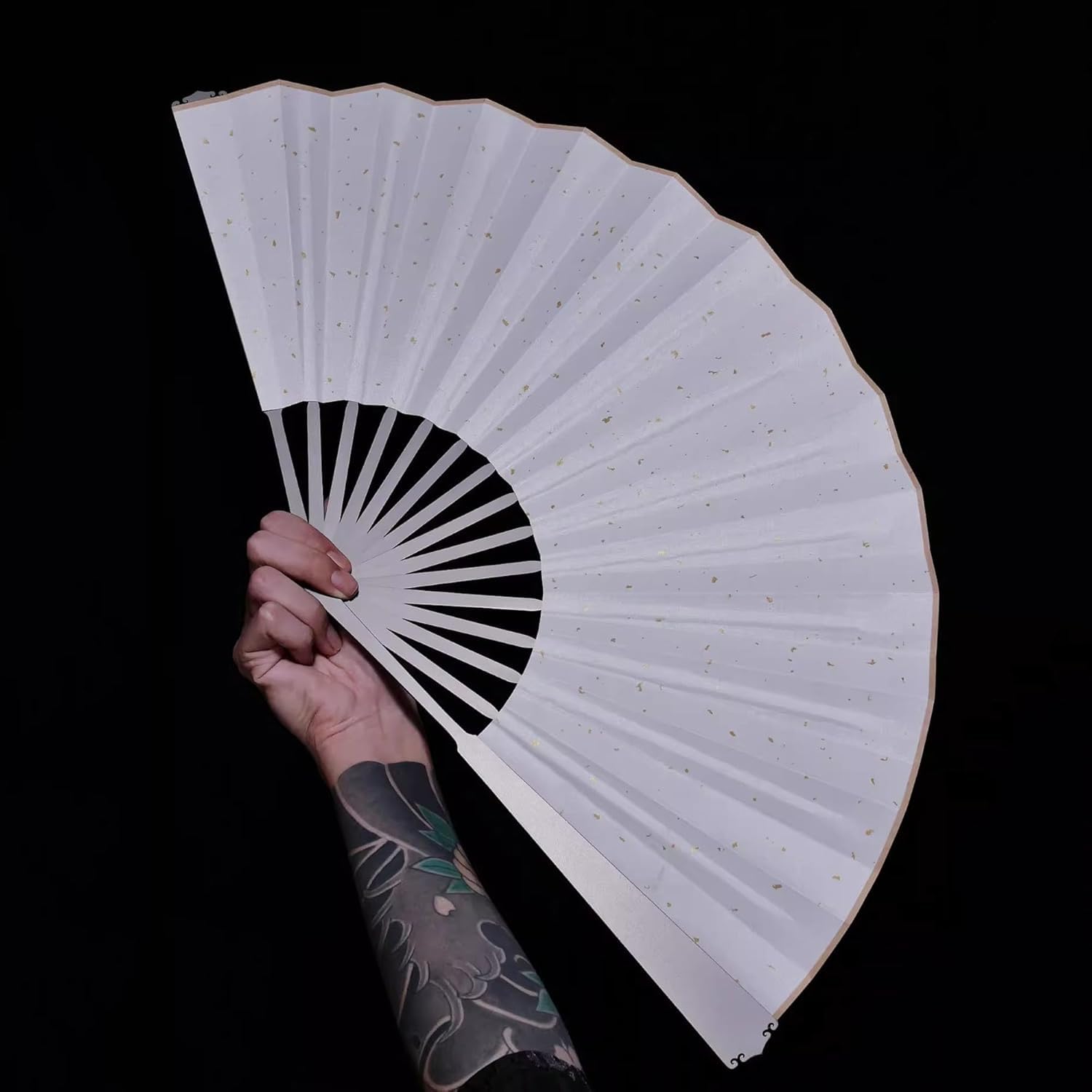 Mini Abanico Plegable Chino De Titanio De 20 Cm (7,87 Pulgadas) con Diseño De Kung Fu En Tela De Seda, Elegante Abanico De Mano para Danza, Espectáculos Y Decoración.