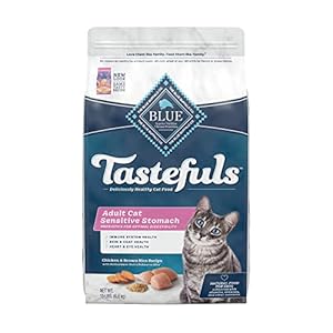 Blue Buffalo Tastefuls Natural Dry Food for Adult Cats, Sensitive Stomach, Chicken & Brown Rice Recipe, 15-lb. Bag