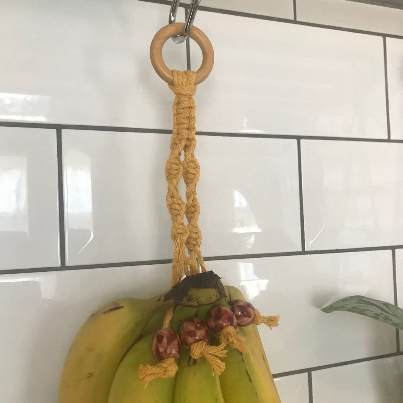 Bananenbrood met avocado hangop