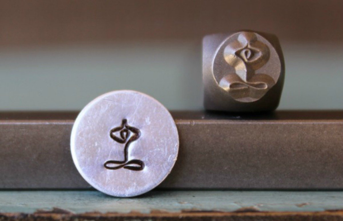 Supply Guy 6mm Yoga Symbol Metal Punch Design Stamp CH-91