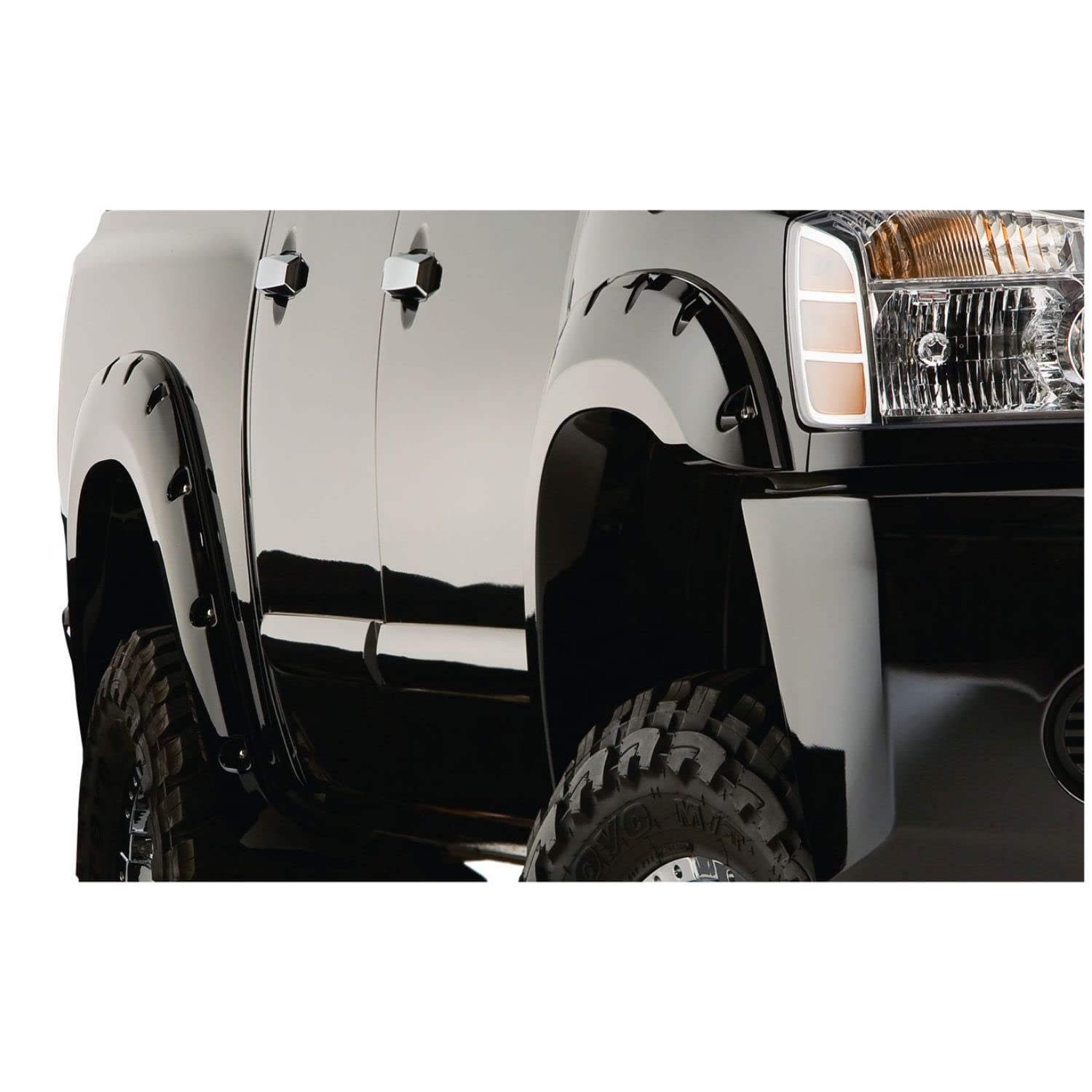 Buy Bushwacker 7001302 Black Pocket/Rivet Style Smooth Finish Front