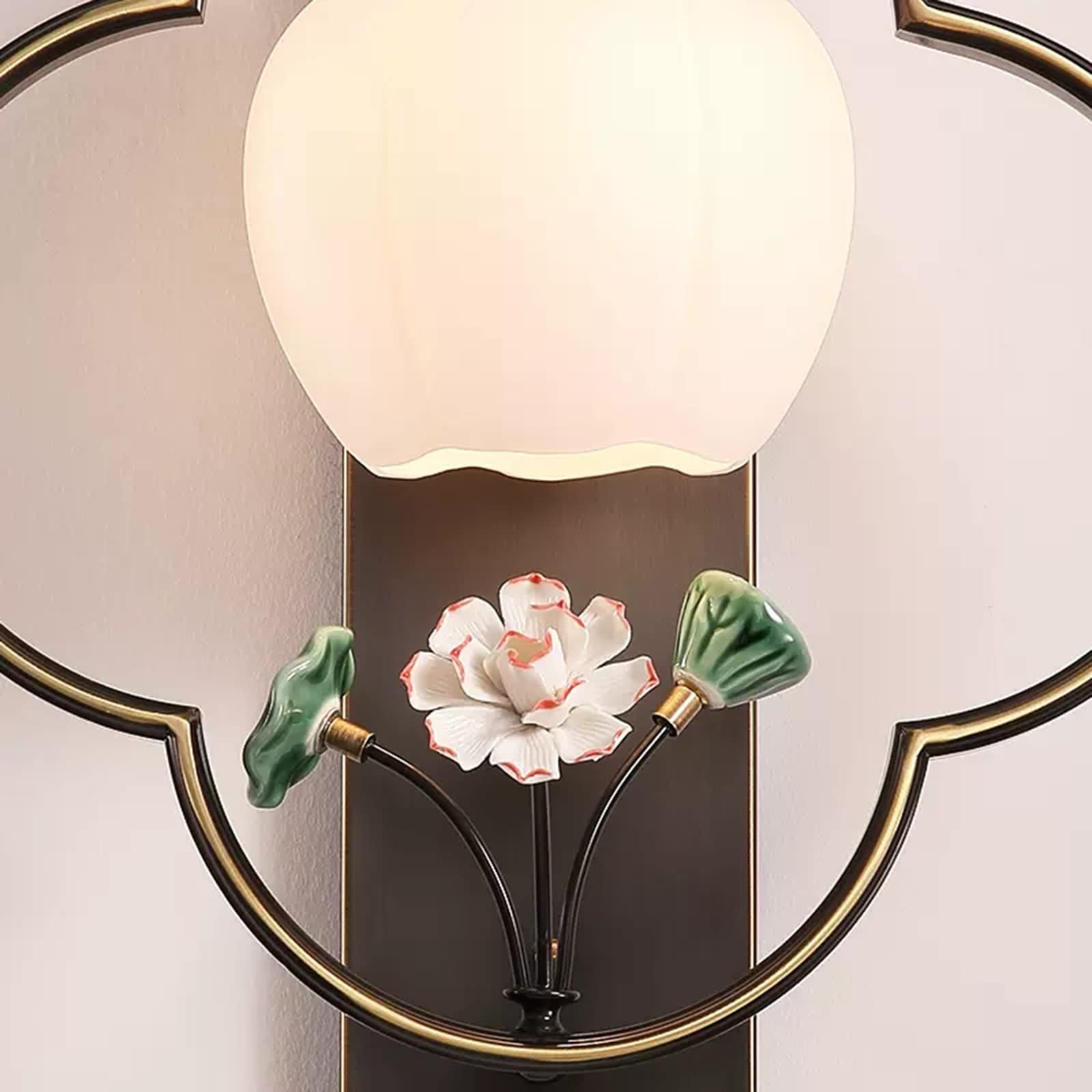 lampa ścienna Nowa chińska kinkiet w całości z miedzi, lampka nocna w salonie, kreatywny kinkiet z liśćmi lotosu kinkiet do sypialni