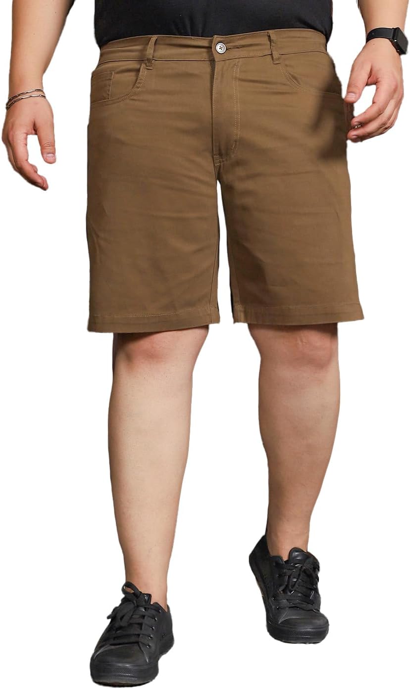 Plus Size Men's Regular Fit Solid Shorts