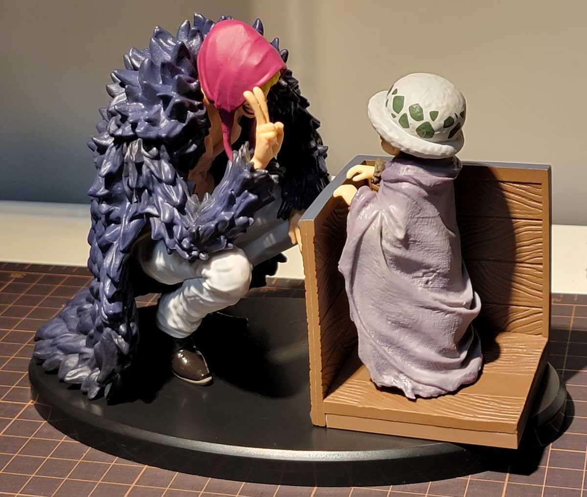 ワンピース Reversible Moment ラストワンver. Amazon.co.jp: [FIG]ラストワン賞 Revible Moment-ロー&コラソン