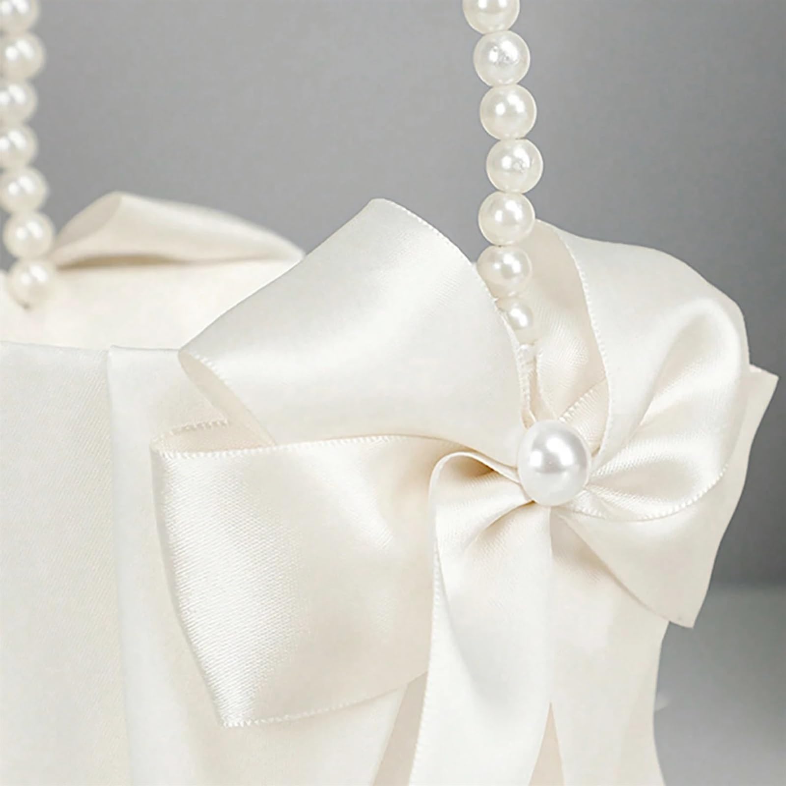 Ringkissen und Blumenkorb-Set for die Hochzeit, weißes Satin-Eheringkissen mit Perlengriff Blumenkörben für die Hochzeitszeremonie(Ring Pillow Set)