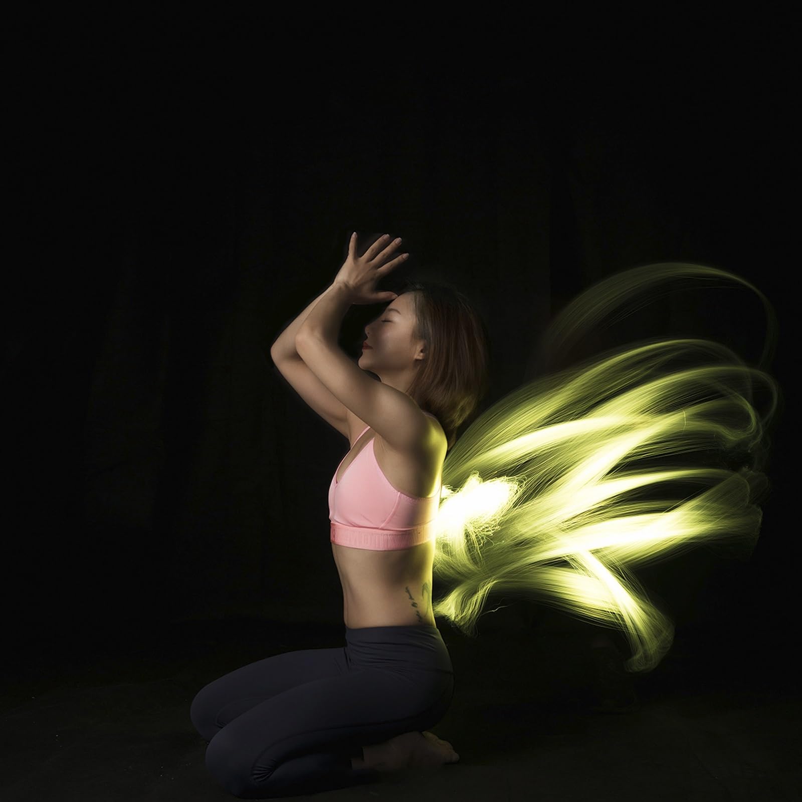 Pinceaux de peinture lumineuse de 11,4pouces, kit de démarrage pour graffiti lumineux avec fibre optique noire de 0,25mm, lampe de poche de 1300lumens, 12 filtres de couleur, photographie