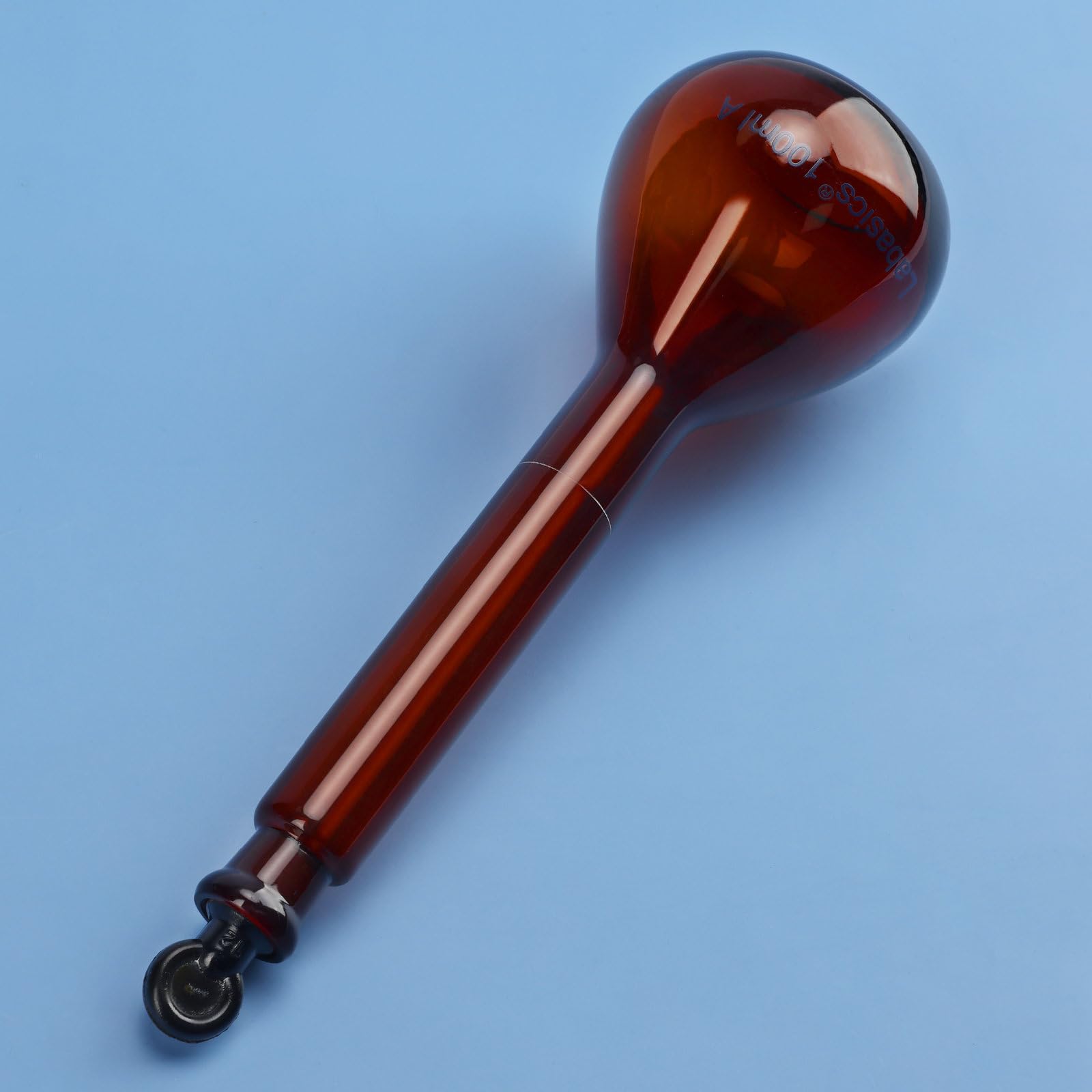 Labasics Pallone Tarato Amber da 100 ml, Vetro Borosilicato di Classe A con Tappo in Vetro Marrone Abbinato, Ideale per Soluzioni Sensibili Alla Luce nei Laboratori Chimici