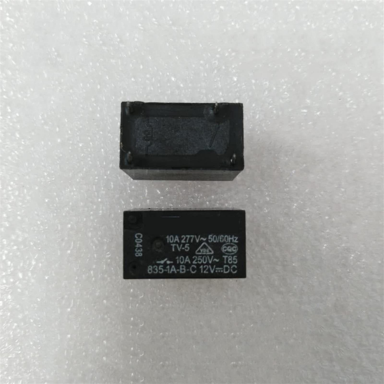 Relais 835-1A-BC-12VDC Song Chuan pour circuit imprimé DIP4 10A lot de 10 pièces