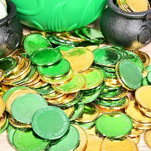 EnriQ 160 PCS St Patricks Day Gold Coins - Shamrock Gold Green Lucky Coins Plastic Leprechaun Coins 3-Leaf Clover Coin for St Patricks Day Decorations Party Favors - 5