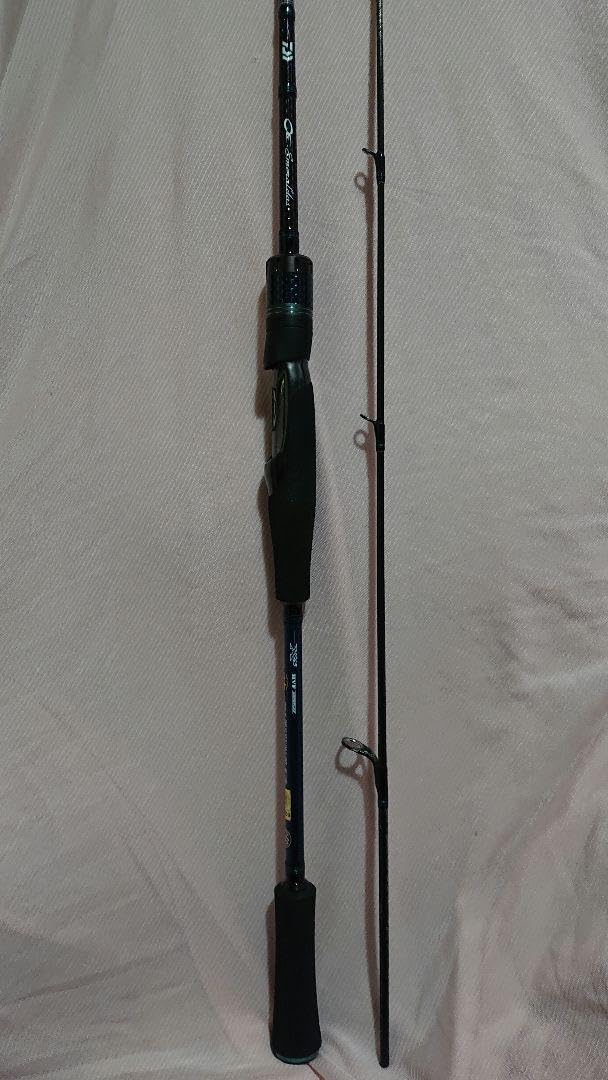 未使用【稲葉カヨ】輪花中鉢 赤絵 福キクウサギ