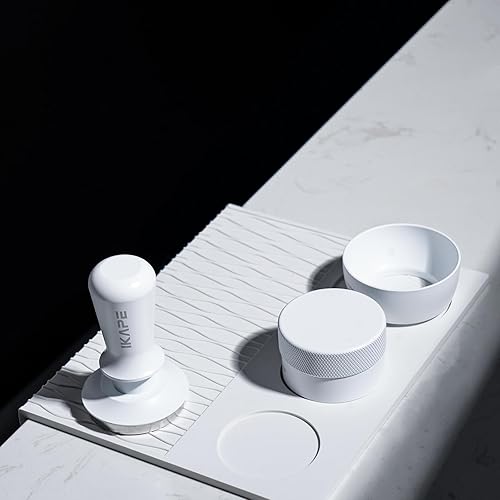 Vista 29 de IKAPE Manipulador de café expreso de 2.008 in, manipulador de café barista prémium con resorte calibrado, base de acero inoxidable 100% plana