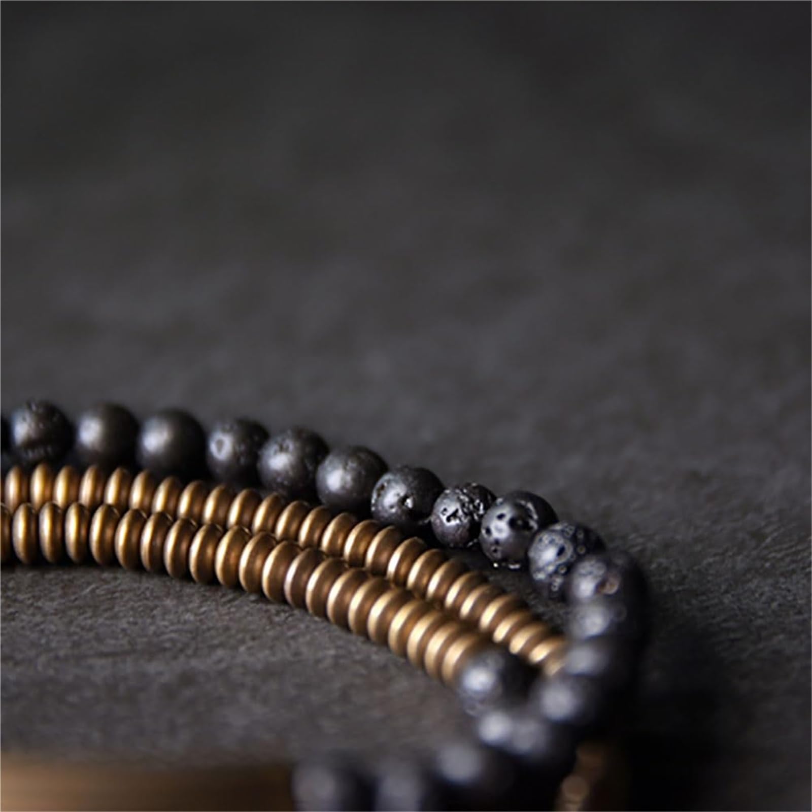 Bracciale diffusore in pietra lavica naturale, unisex, in ottone, elastico, multistrato, per meditazione e yoga, gioielli per uomini e donne