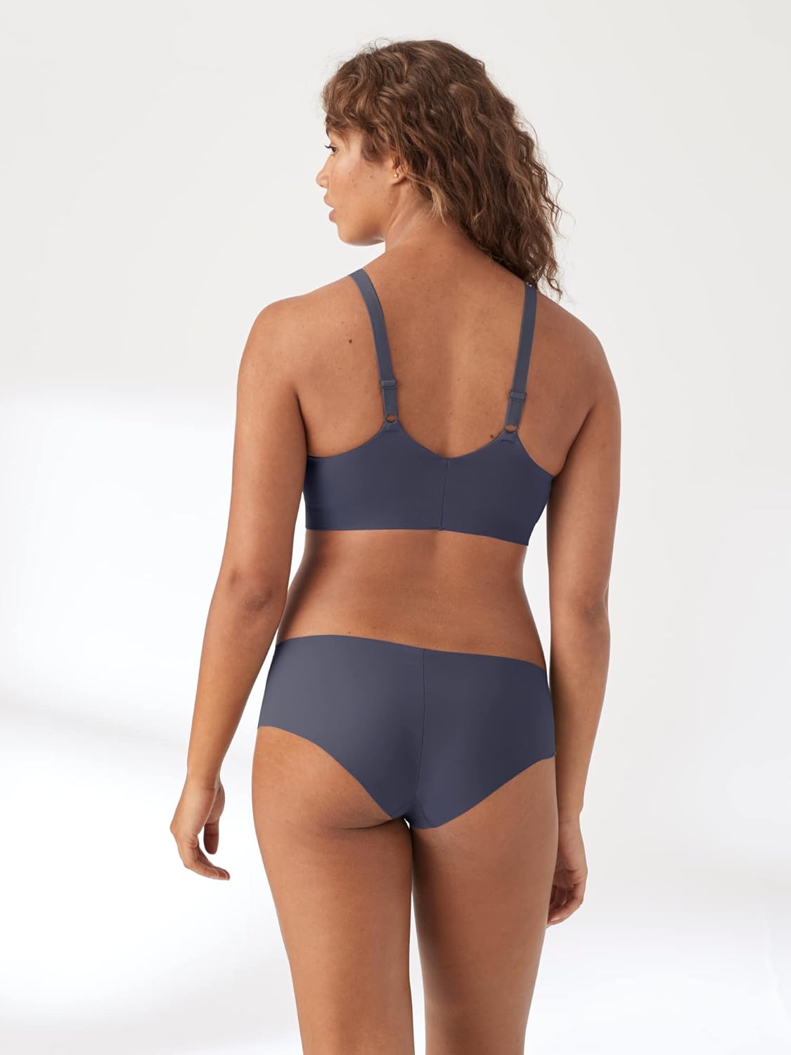 True & Co Womens Soft Form V Neck Adjustable Strap Bra - Image 2