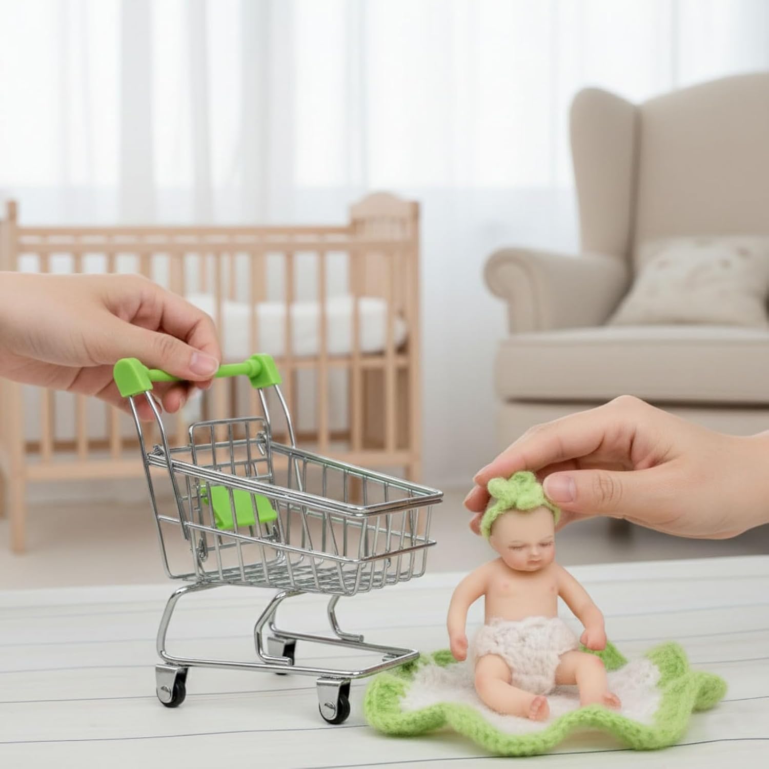 4inch Mini Platinum Silicone Reborn Baby Doll, Tiny Silicone Baby Dolls，Realistic Newborn Baby Dolls Full Body Stress Relief, Decoration, Gifts, Collectible