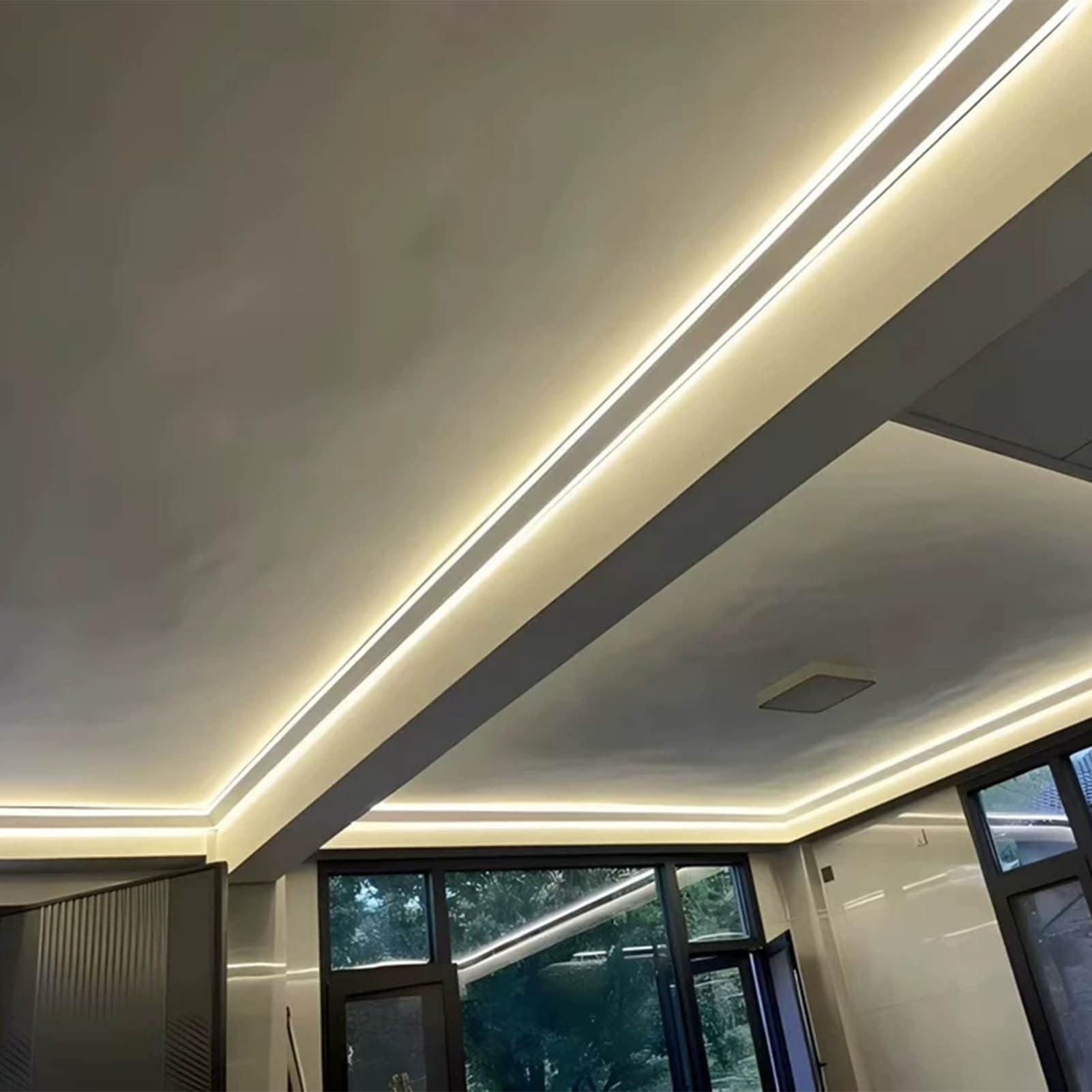 Moulure décorative aluminium blanc ruban LED 1m50 corniche angle mural