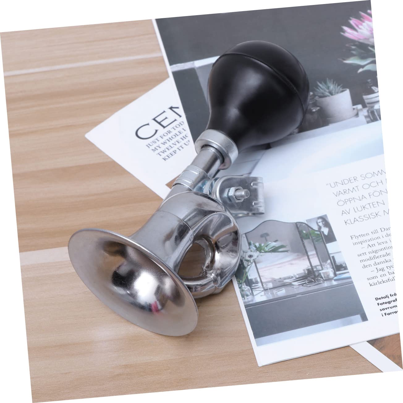 VICASKY Loud Bike Horn Durable Handlebar Horn for Safety Weatherproof Bugle Trumpet for Bicycles and Scooters High Volume Alarm Sound Fits Handlebars