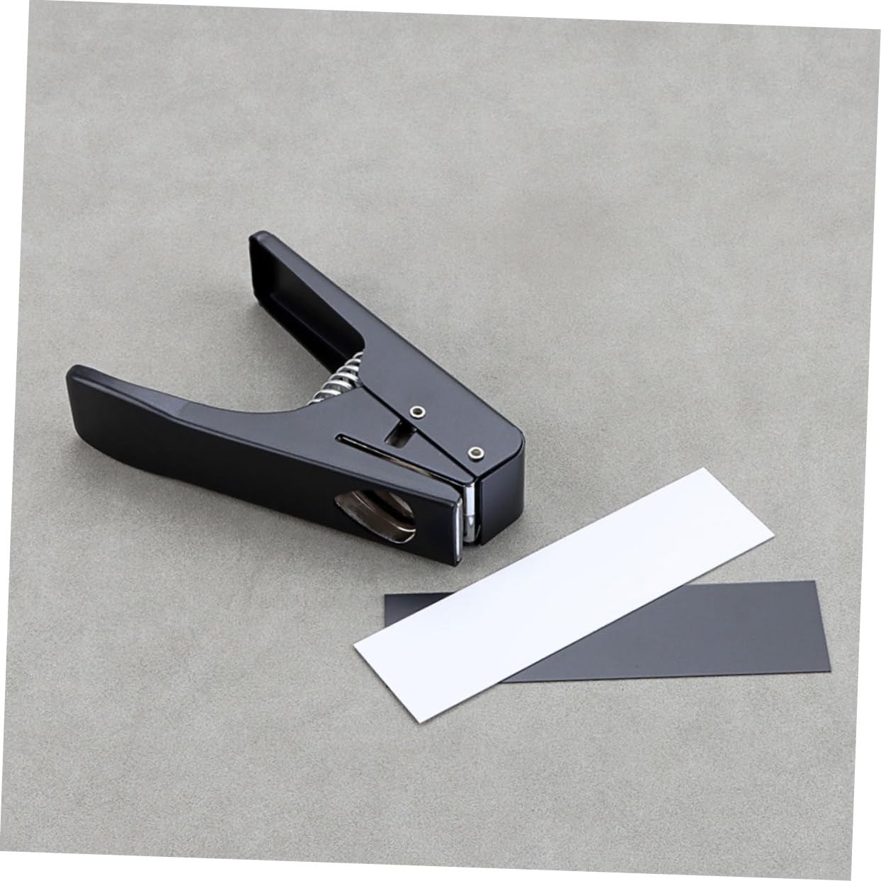 Kisangel Plettratrice Per Chitarra Strumento Di Fabbricazione Fai Da Te Per Basso Per Creazione Di Plettri Personalizzati Gadget Per Chitarra Regalo Per Chitarristi