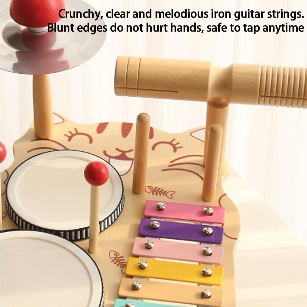 Lascia che il bambino scopra la gioia della musica con strumento musicale per l'educazione della prima infanzia progettato per i più piccoli.