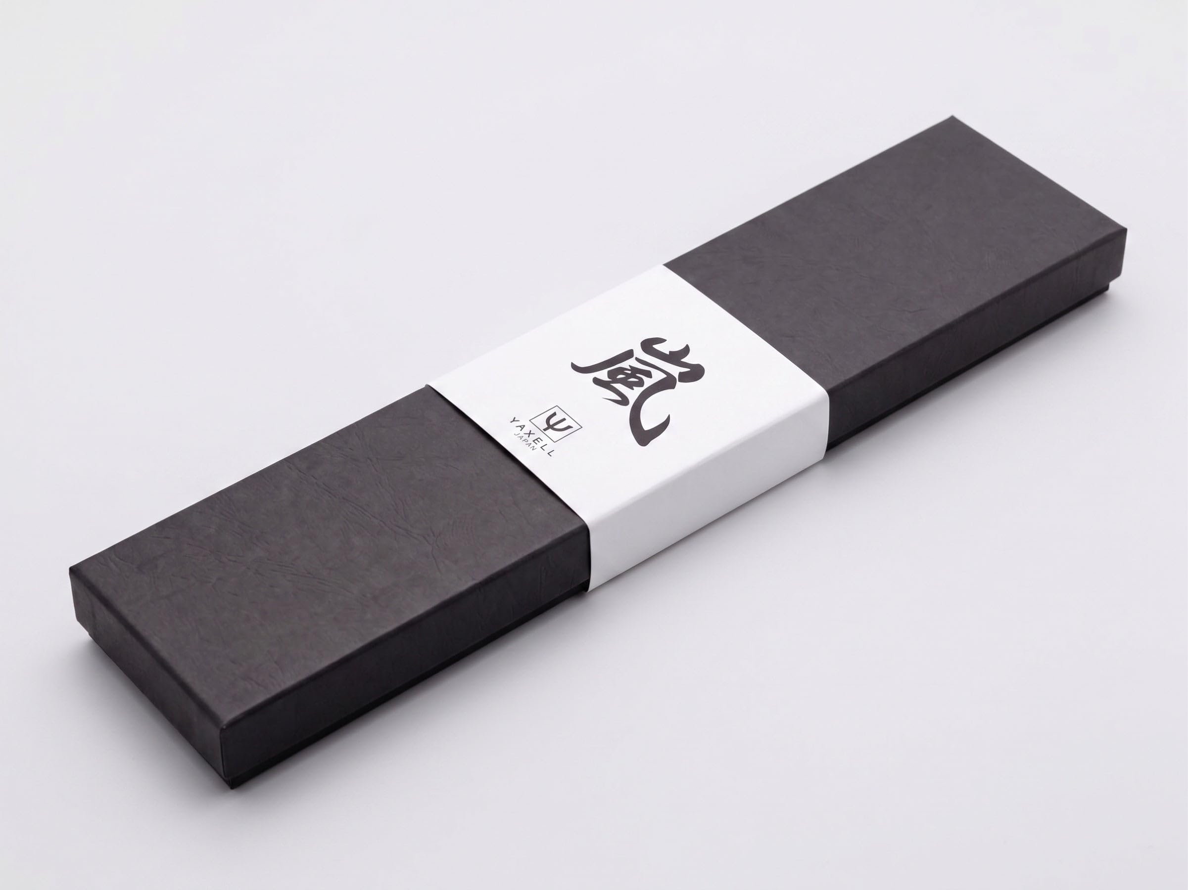 Yaxell Zen Santoku Messer kurz