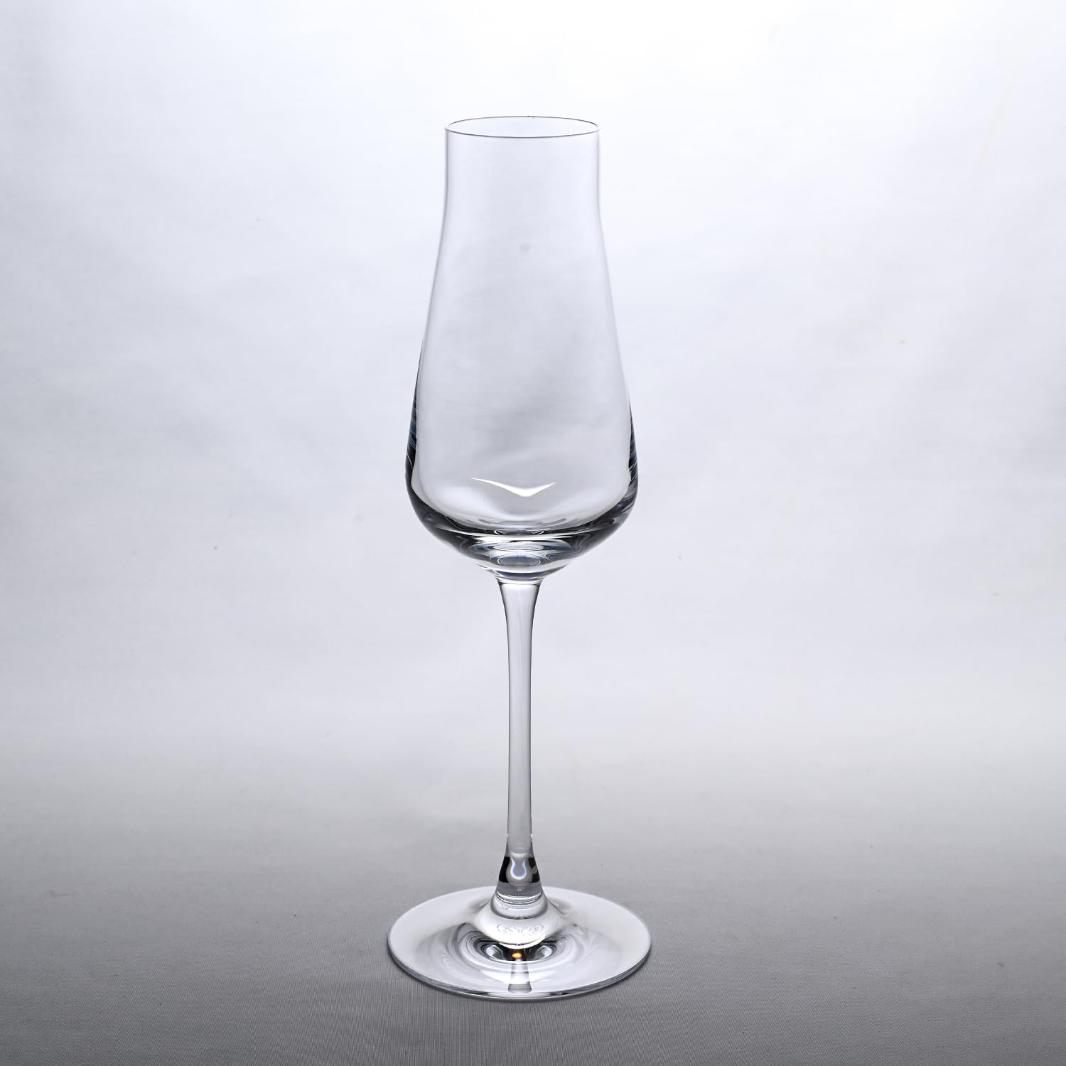 Amazon｜Baccarat シャンパングラス バブルボックス シャンパン
