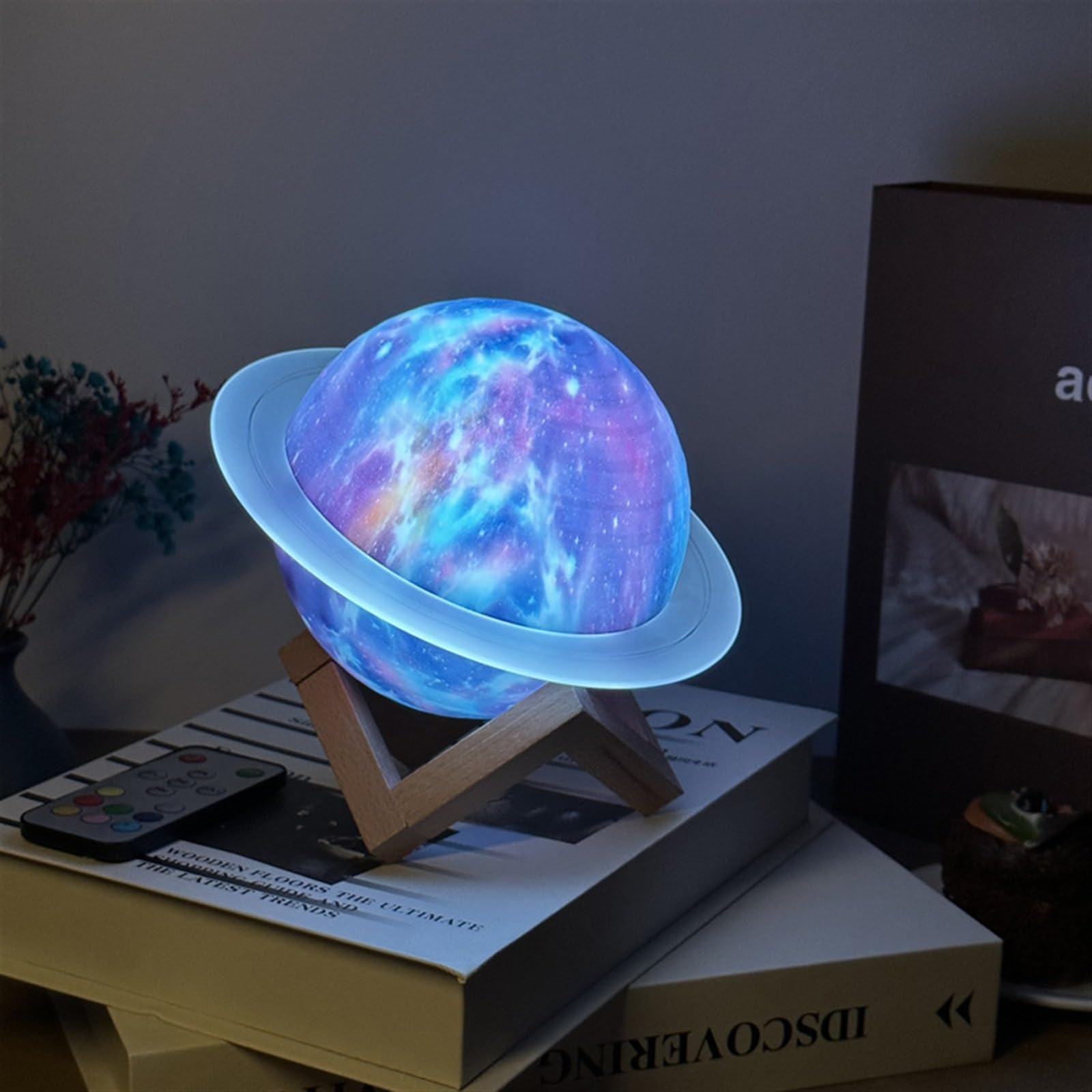 Altavoz Bluetooth, lámpara Saturno, luces nocturnas de astronauta lunar con control remoto de sincronización, luces nocturnas regulables multicolores, regalos creativos de escritorio for adolescentes,