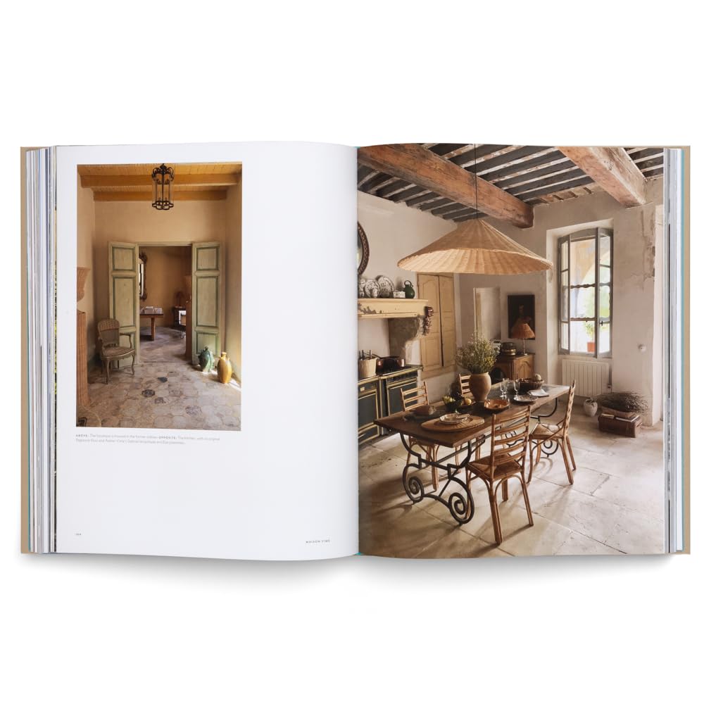 Côte D'Azur Living: The Residences and Interiors of the French Riviera      Hardcover – June 17, 2025