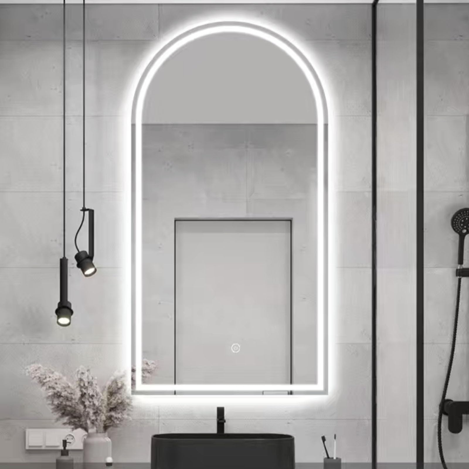 Specchio A Figura Intera Semicerchio Con Luci LED – Illuminato, Antiappannamento, Touch Dimmerabile, Antideflagrante. Dimensioni 63x90 Cm. Montaggio A Parete.