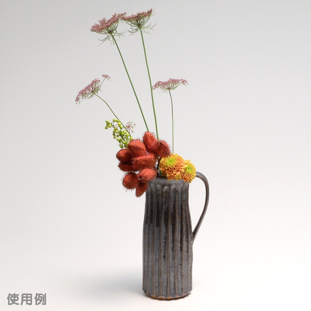 商品】ヴィンテージ黒色陶器製円筒形花瓶
