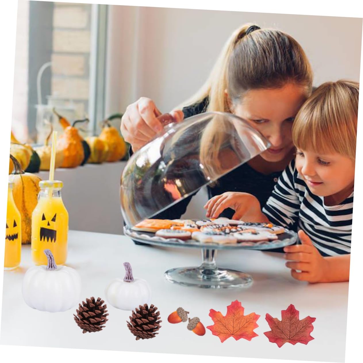 OUNONA 72stücke Teiliges Künstlichen Kürbissen Ahornblättern Kiefernzapfen Und Eicheln Dekoration Für Halloween Thanksgiving Und Weihnachten Für Tisch Und Wohnraumgestaltung