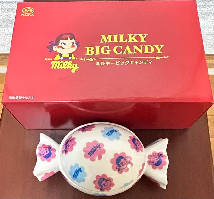ペコちゃん メリーゴーランド お菓子入れ 非売品 キャンディポット レア ペコちゃん メリーゴーランド お菓子入れ 非売品 キャンディ