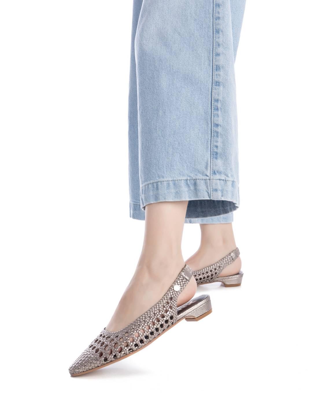 XTI - Zapato Mujer - Calzado Cómodo y Versátil - Moda Casual
