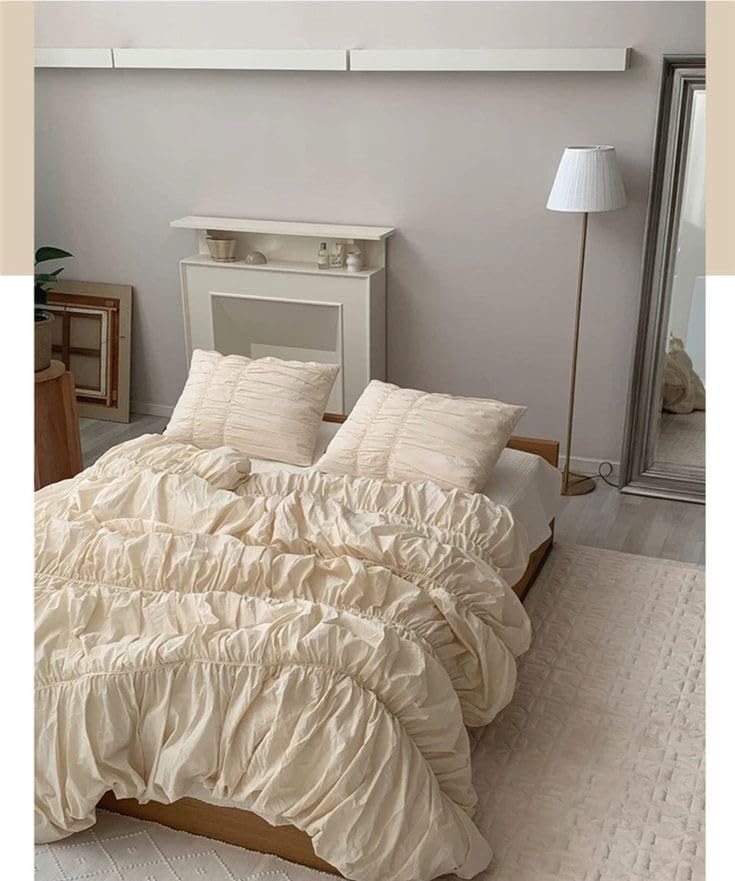 White Coquette Bed Set and Duvet Comforter (King (U.S. Standard))