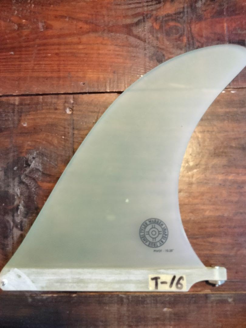 タイラー・ウォーレンpivotフィン10.25新品　最安t16 10.25 TYLER WARREN Pivot [CAPTAIN FIN]|沖縄サーフィン